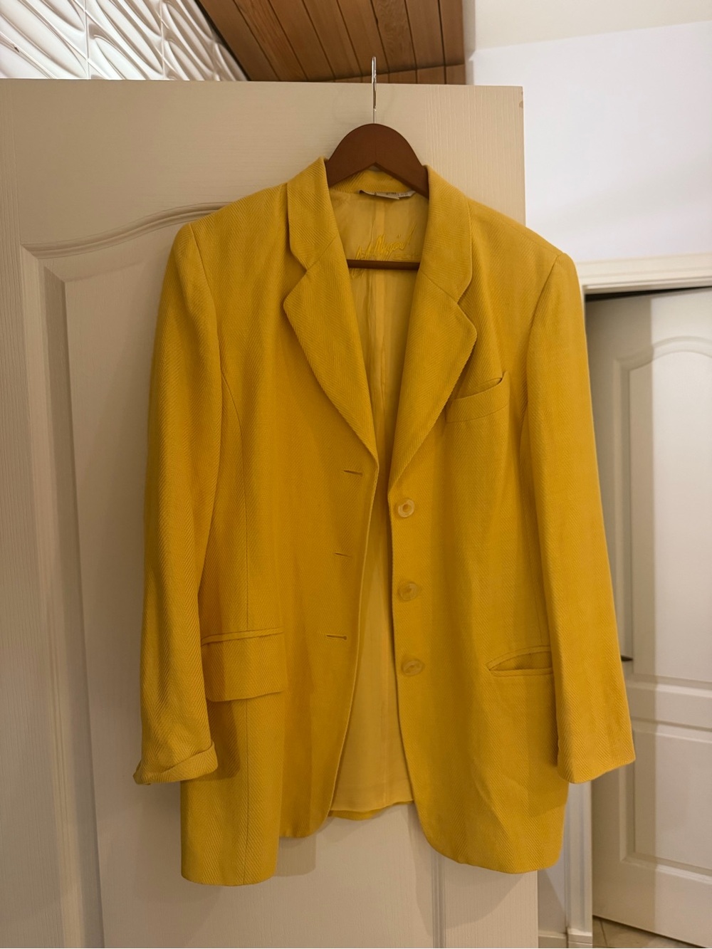 Yellow Oversized Blazer - Classic Single-Breasted Jacket